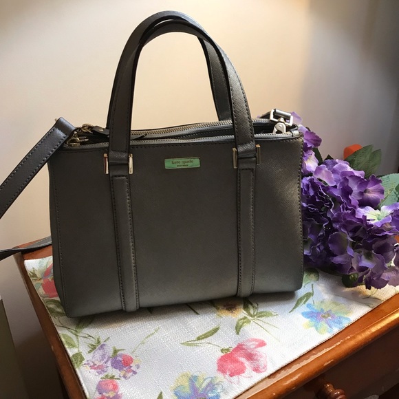 kate spade Handbags - Kate Spade Handbag EUC.